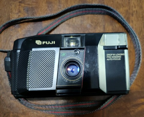 Fotocamera punta scatta - fotocamera, e